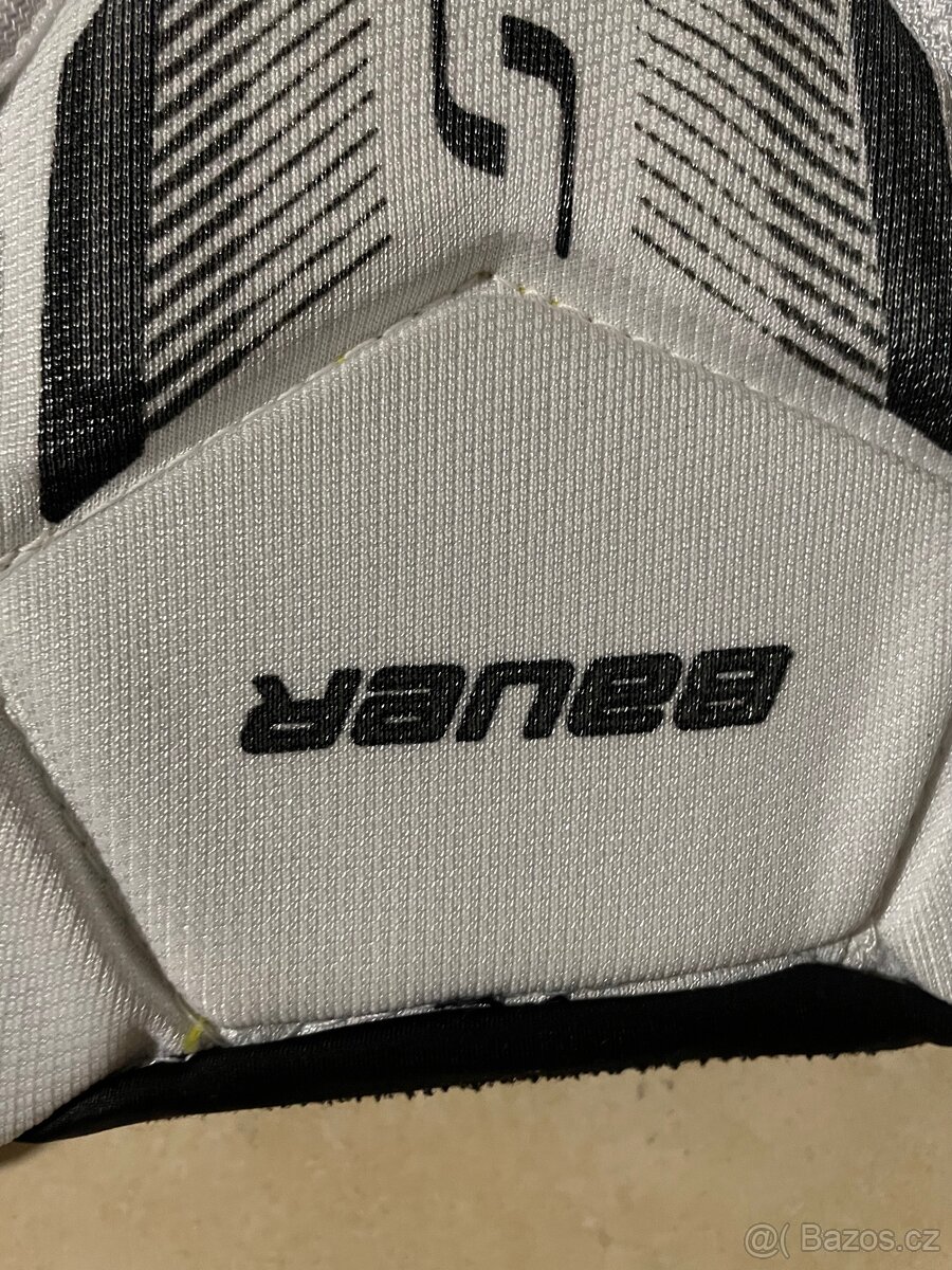 Hokejová výstroj - 6