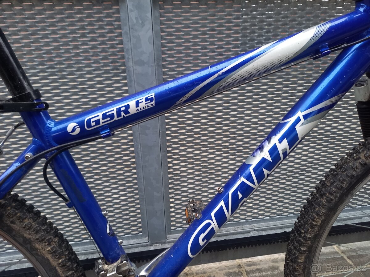 Horské kolo Giant - 6