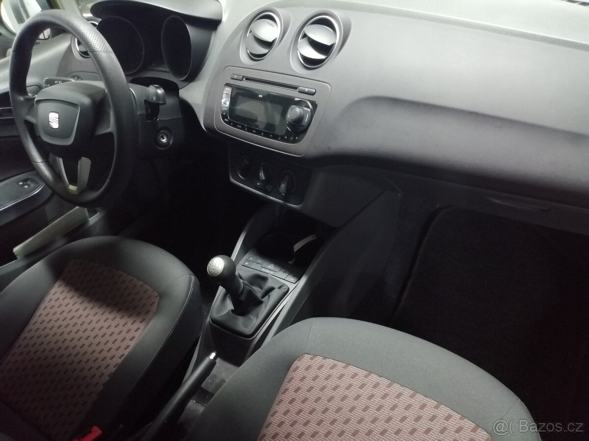Seat Ibiza 1,4 benzín - 6