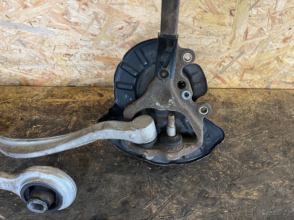 PŘEDNÍ TĚHLICE MERCEDES W220 4.0 CDI - 6