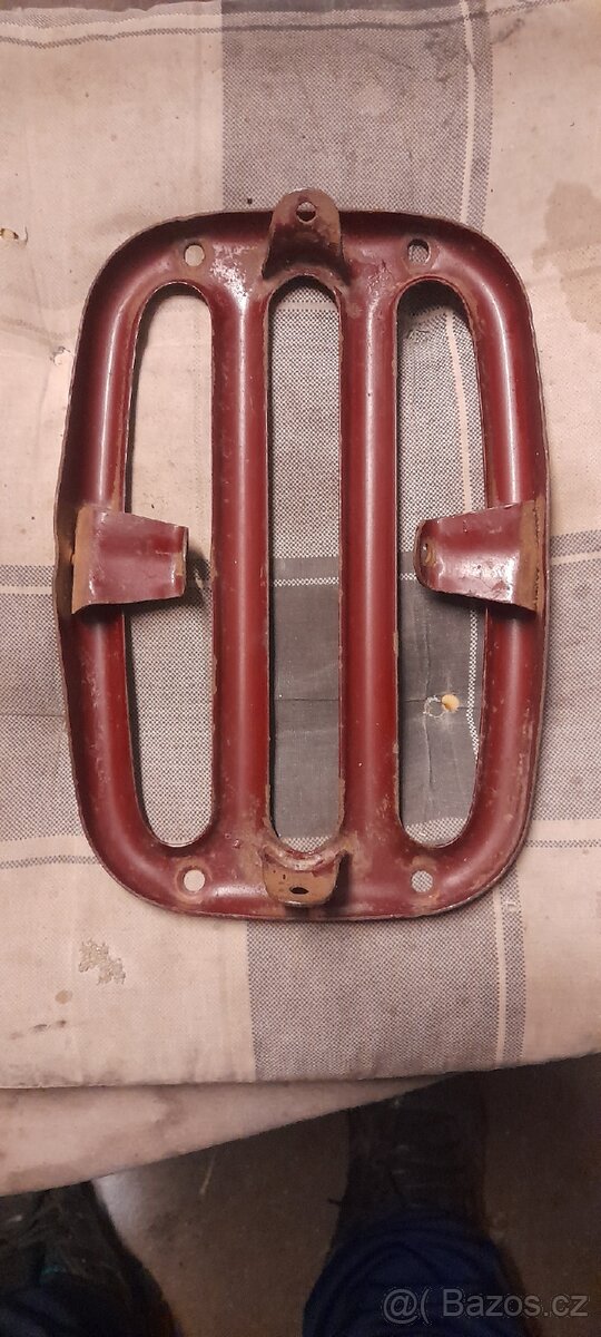 Jawa pérák nosič - 6