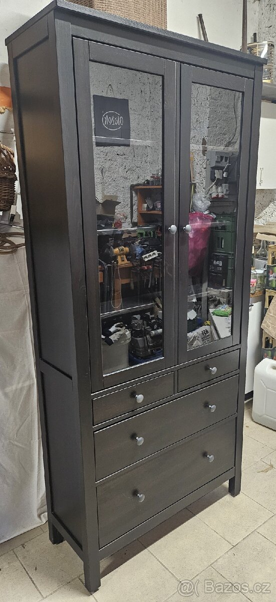 Vitríny a police Ikea Hemnes - 6