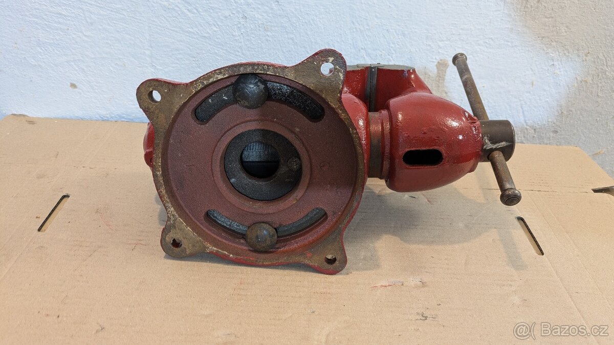 Svěrák York 125 - 6