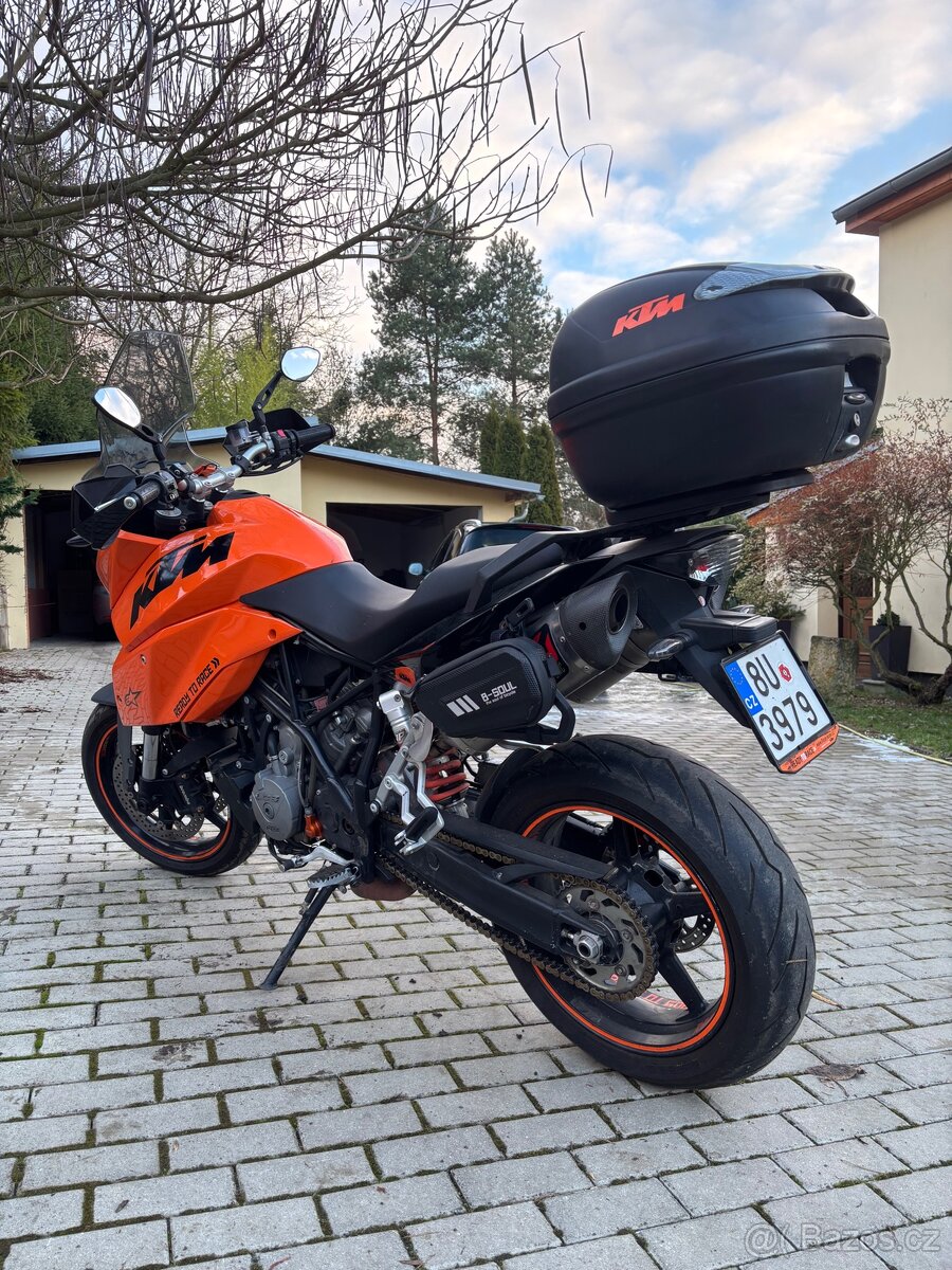 KTM 990 - 6