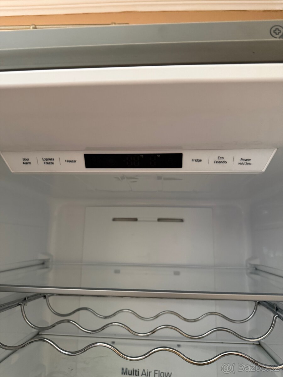 Lednice s mrazákem LG - 6