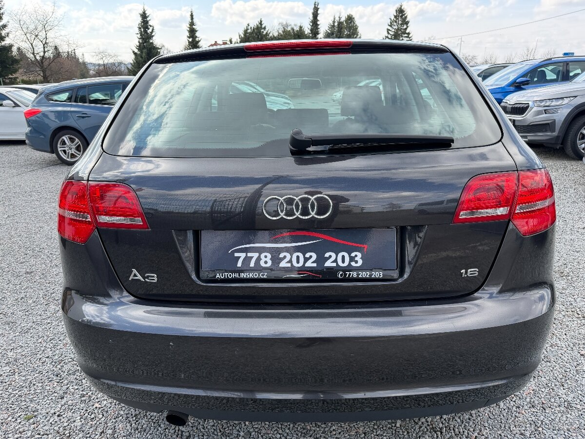 Audi A3 1,6 MPi 75 kw Sportback - 6