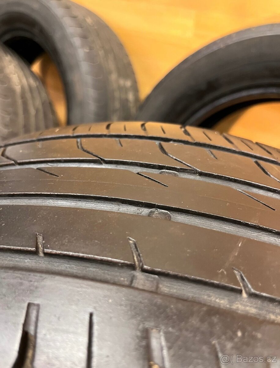 Letní pneu 215/60/16 - 6