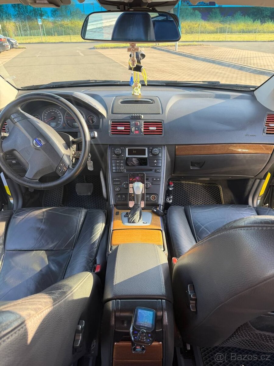 Volvo XC90 - 6