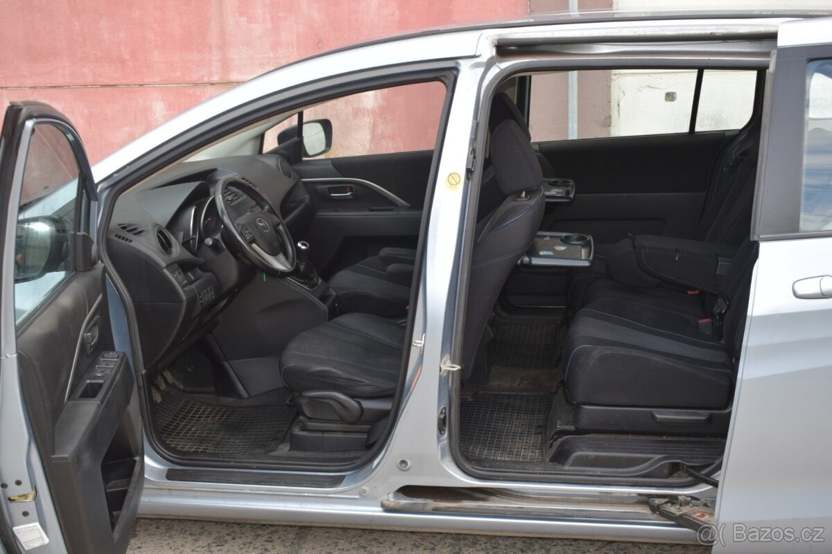 Mazda 5 7míst, po FL - 6