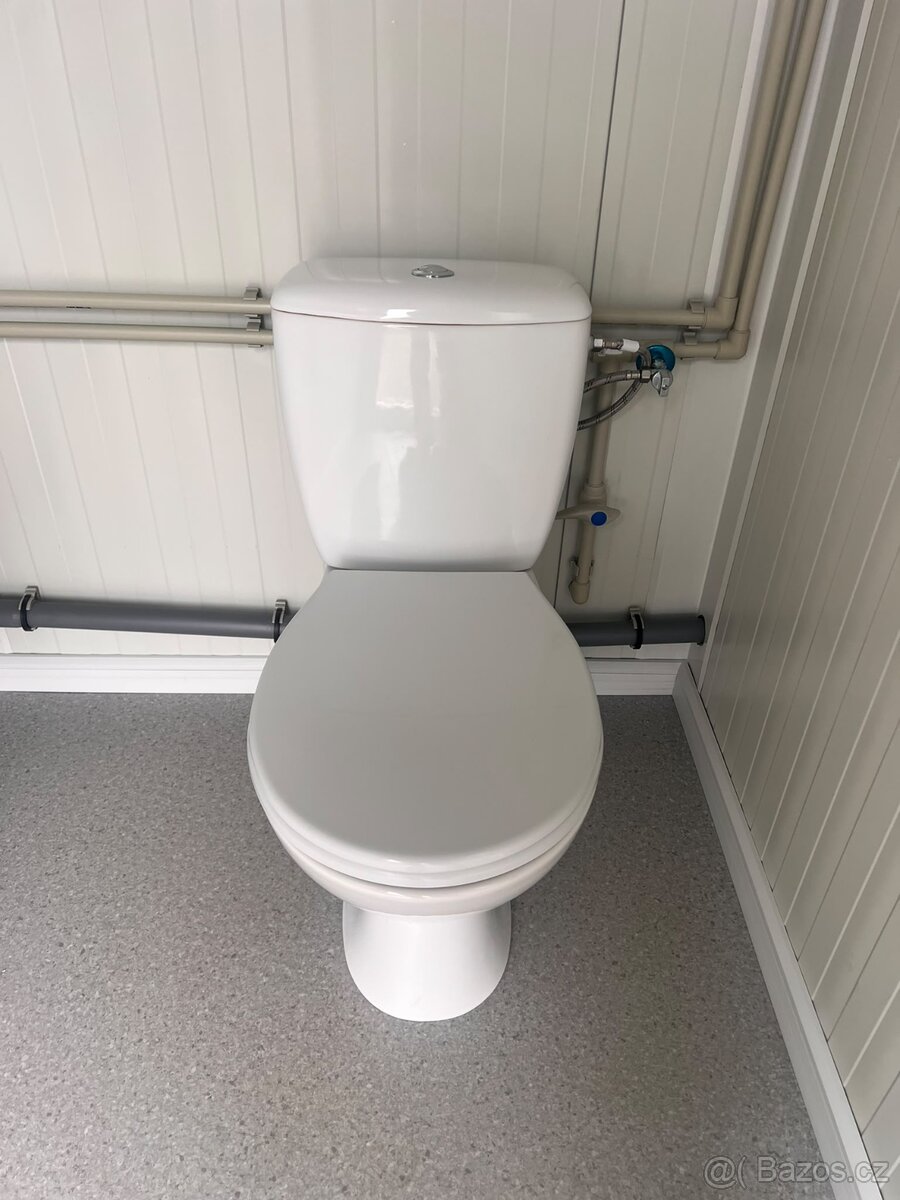 Sanitární kontejner PMP-K 2,4x2,4m - 6