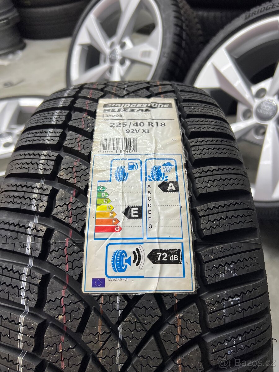 Audi a3, golf, Octavie r18 225/40 nejeté zimní - 6