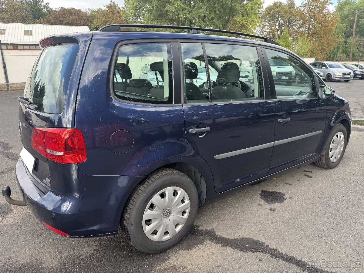 Volkswagen Touran II 1.6 TDi 7-MÍST 2014 MOŽNO NA SPLÁTKY - 6