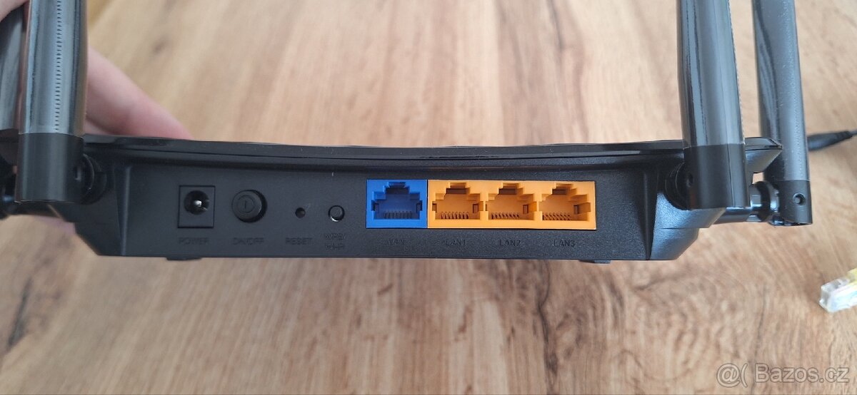 Prodam wifi router Tplink - 6