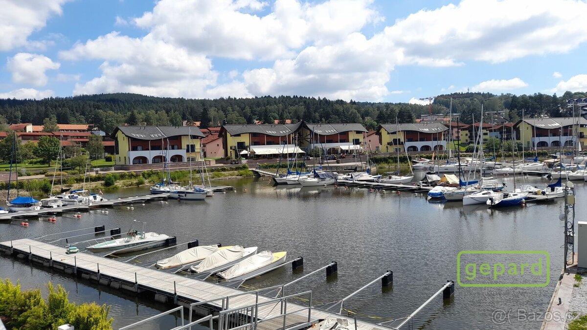 Velký dvoupodlažní apartmán 3+kk v Lipně nad Vltavou, komple - 6