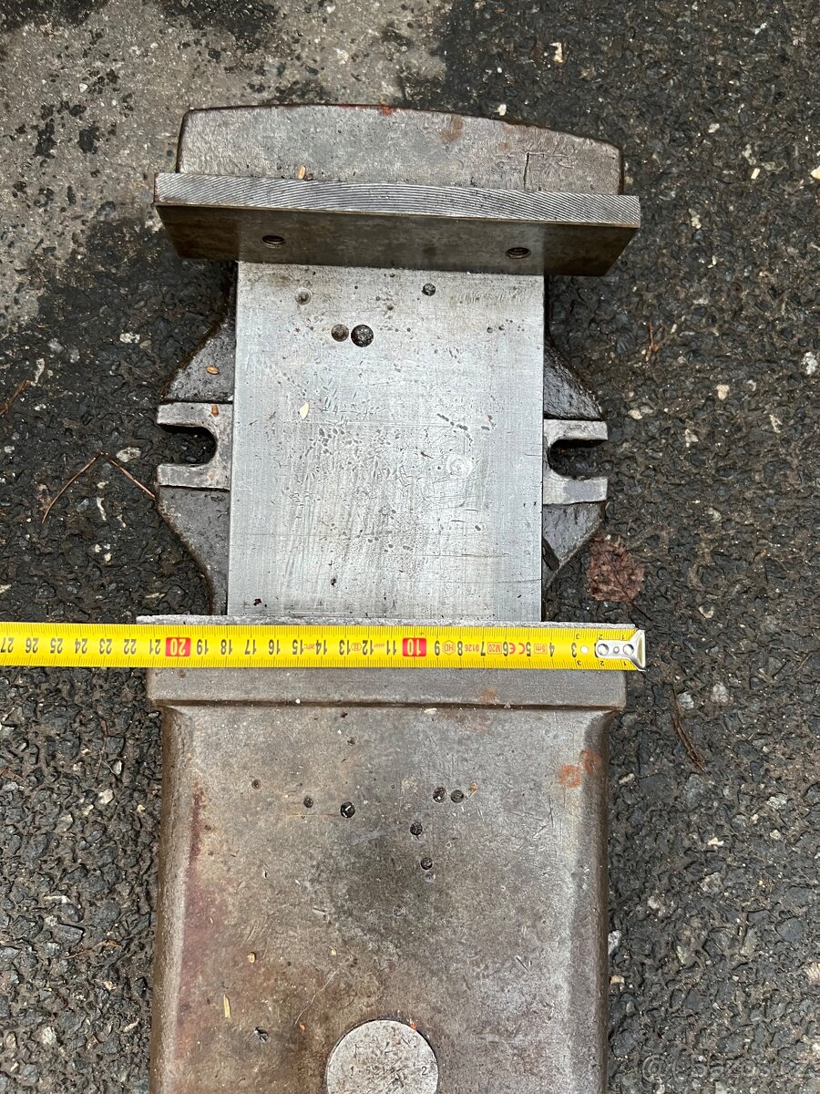 Strojní svěrák - 6