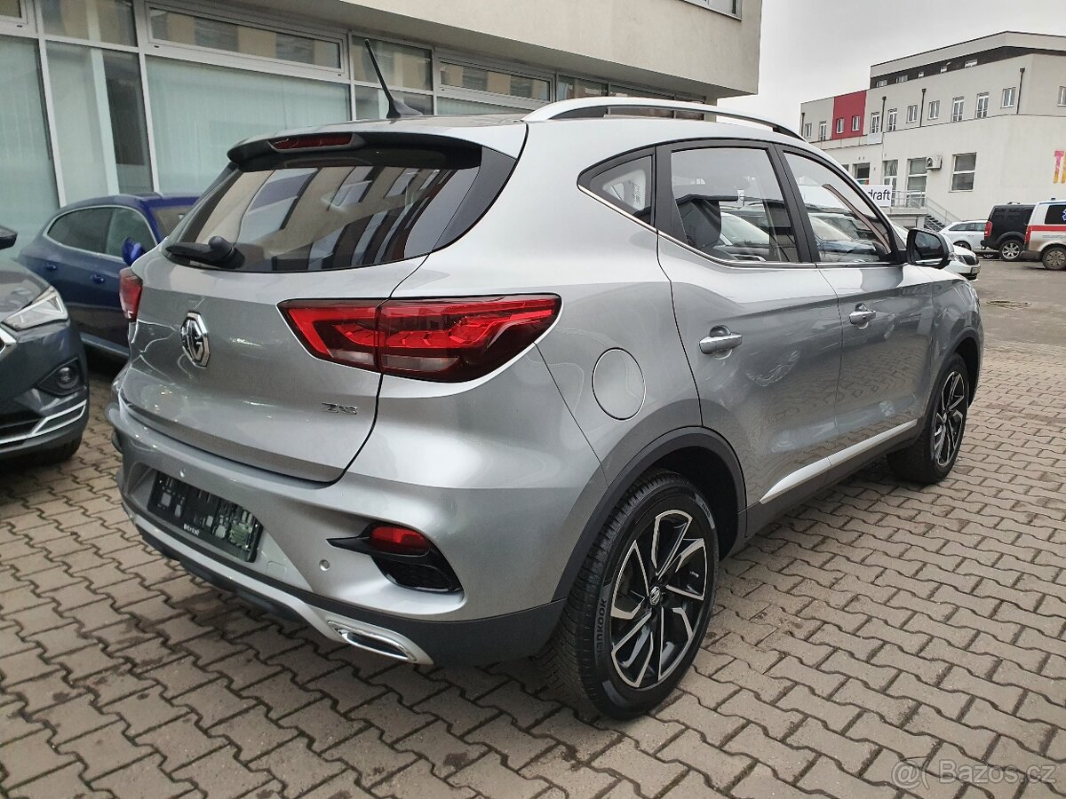 MG ZS 1.5 78kW 84tkm Panorama DAB Kessy - záruka Autodraft - 6