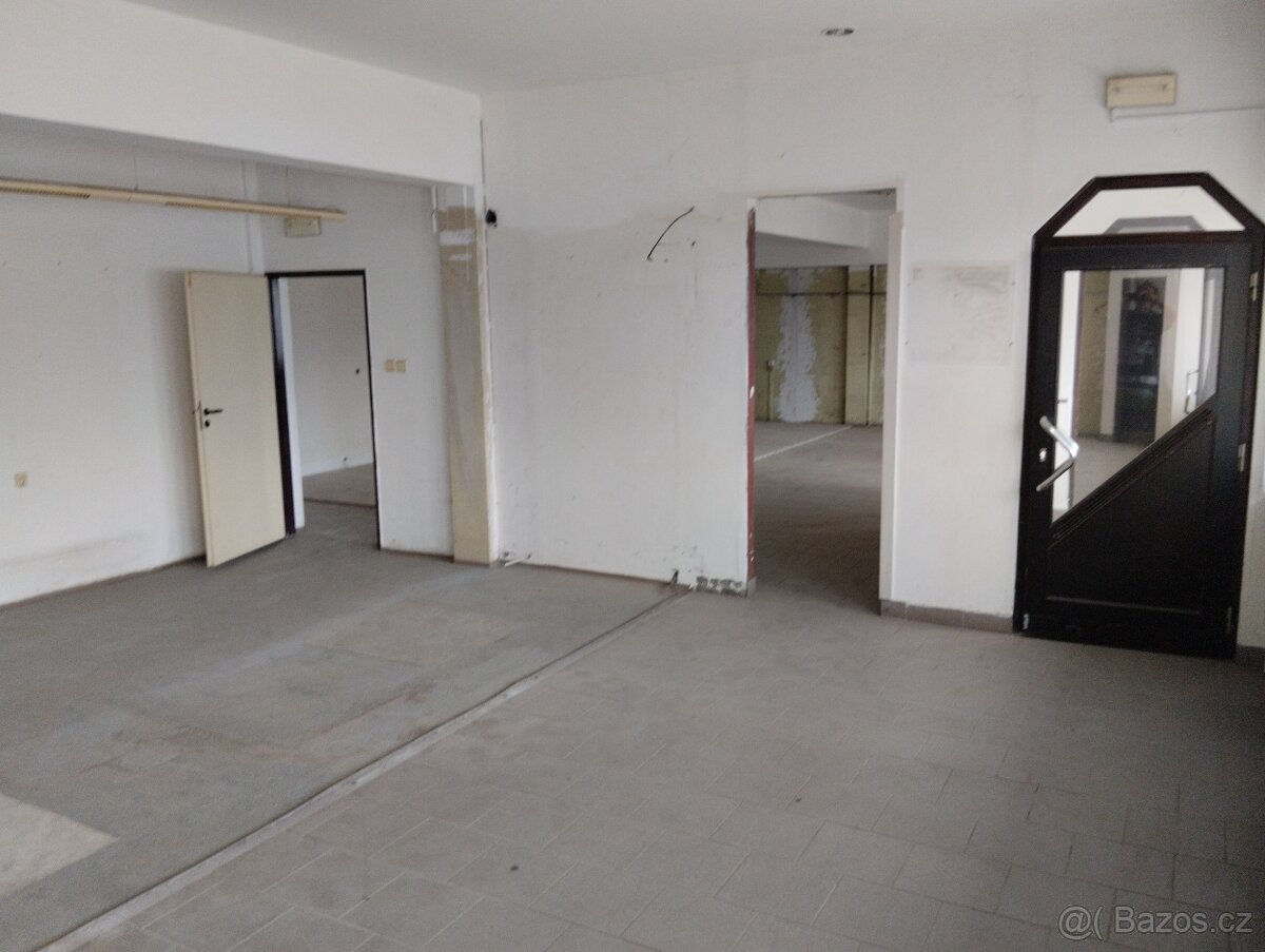 Prodám nemovitost na lukrativním místě v České Lípě - 6