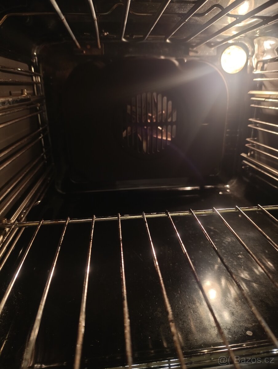 Prodám vestavnou troubu a sklokeramickou desku - 6