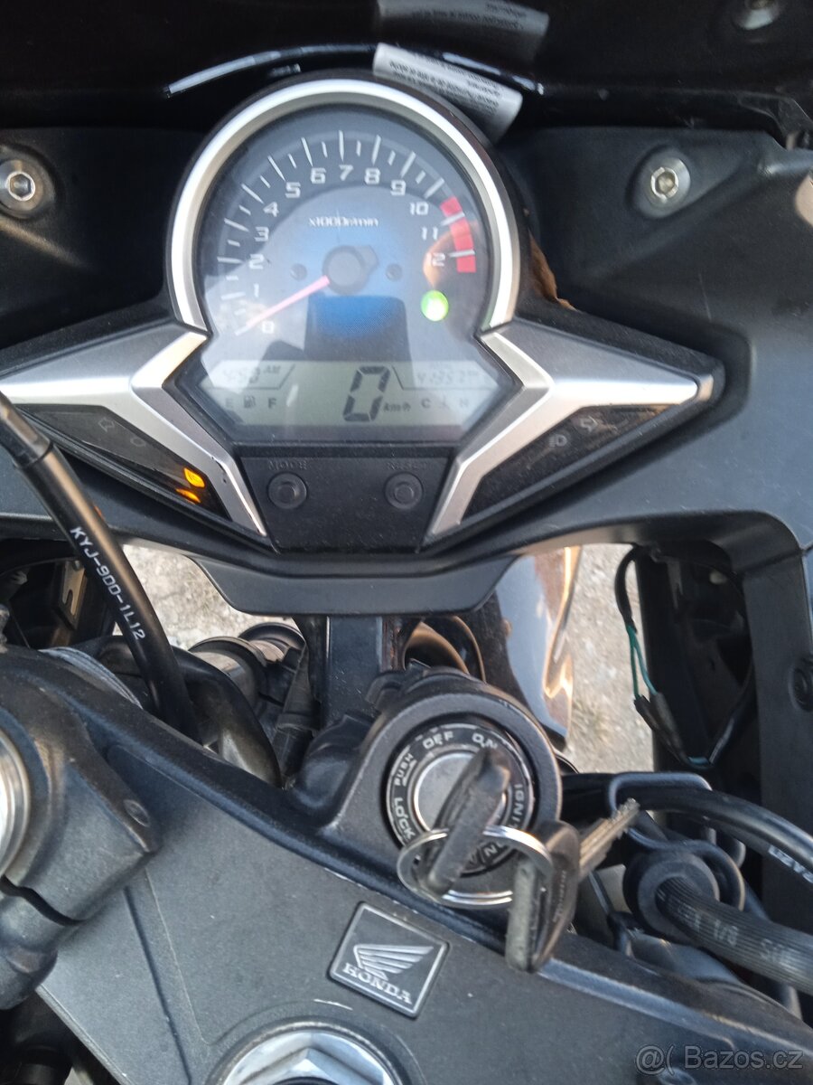 Honda CBR 250 R - 6