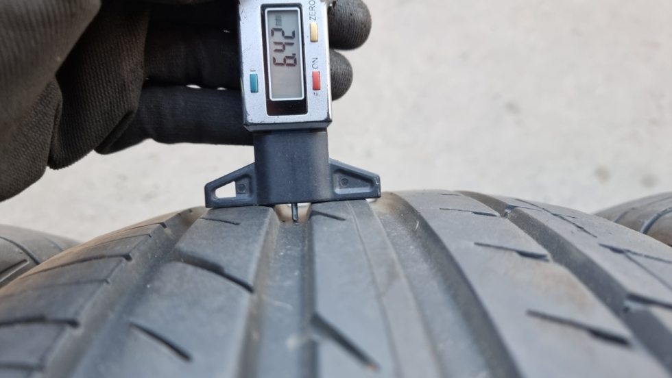 Letní pneu 225/55/16 Falken - 6