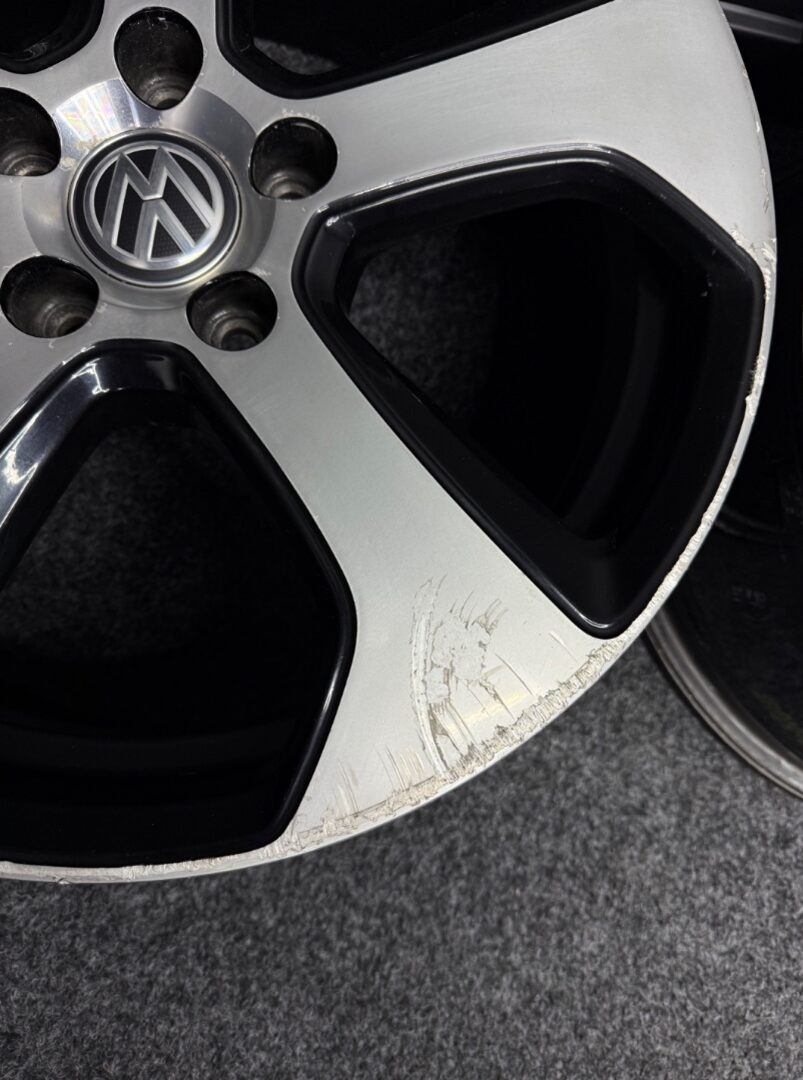 Alu VW GOLF GTI 5x112 18” - 6