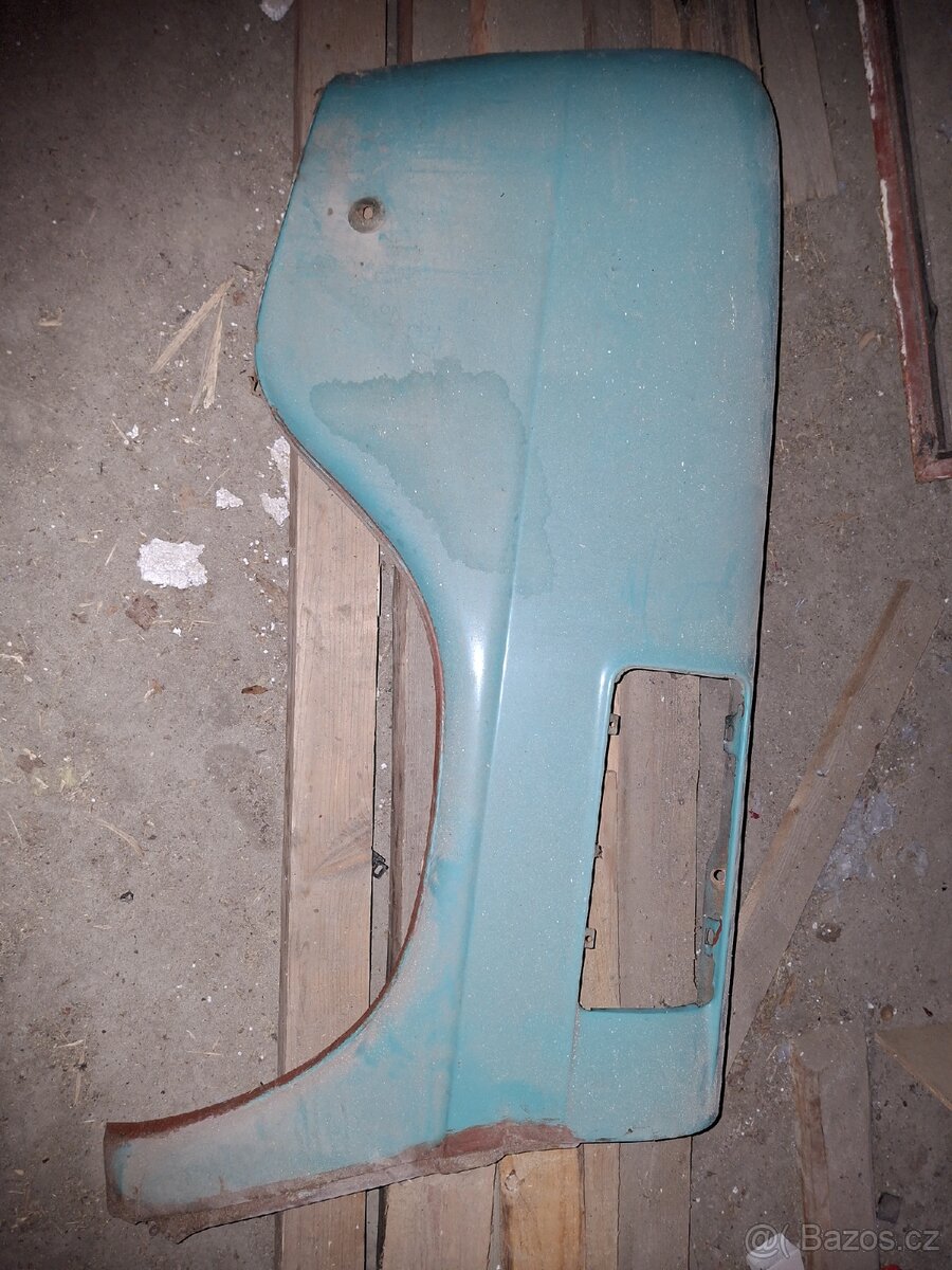 Blatníky Škoda 100 - 6