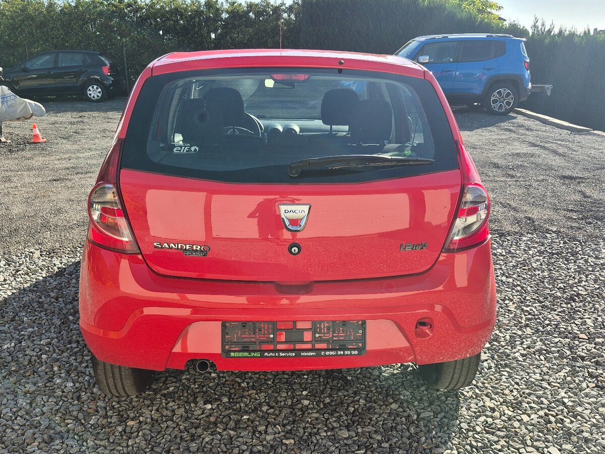 DACIA SANDERO 1,2 i 16 V klima - 6