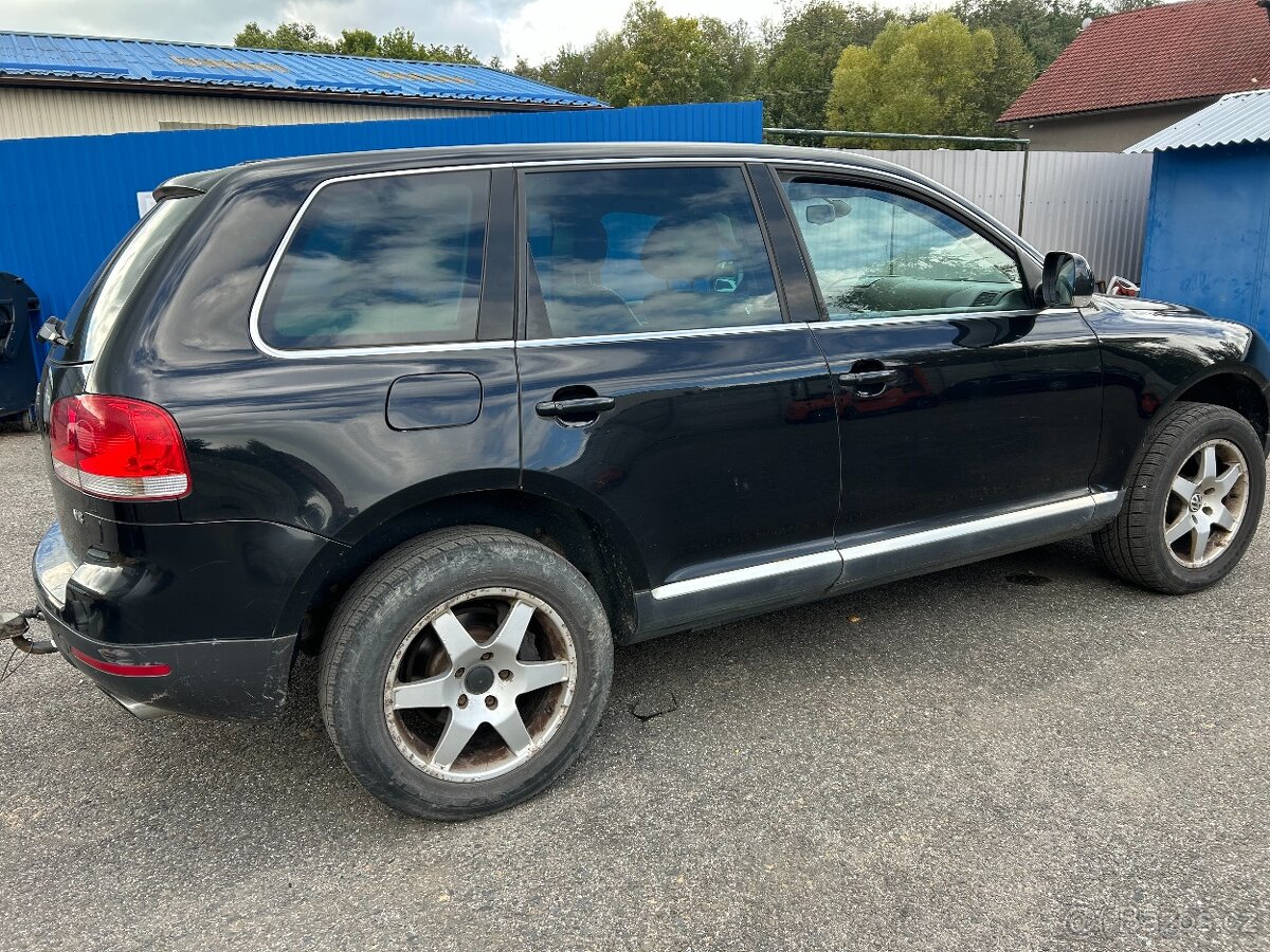 VW Touareg 4.2 V8 - díly - 6
