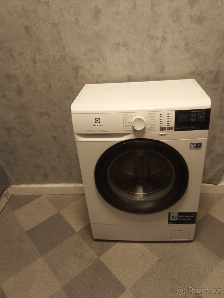 Prodám pračku na 6 kg za 2000 - 6