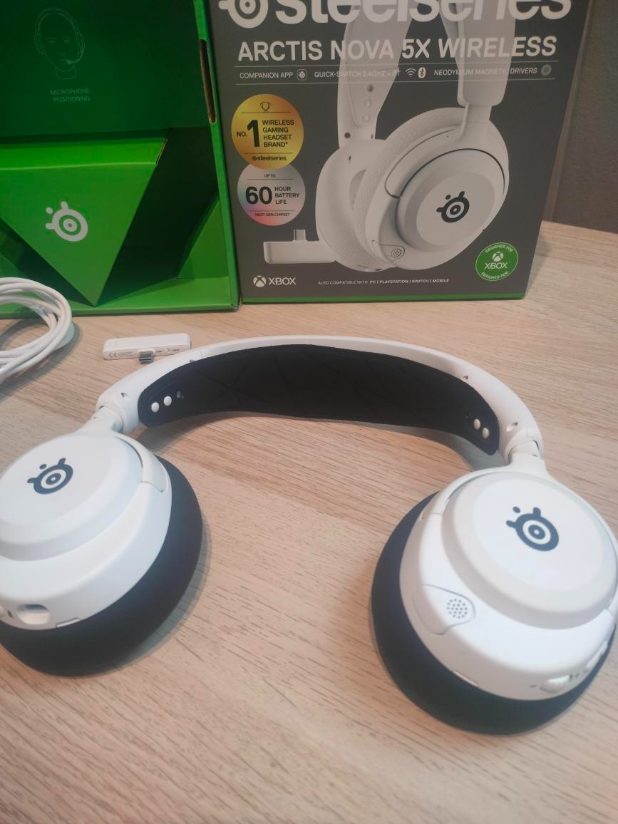 SteelSeries Arctis Nova 5X WHITE – Univerzální (Xbox/PC/PS5) - 6