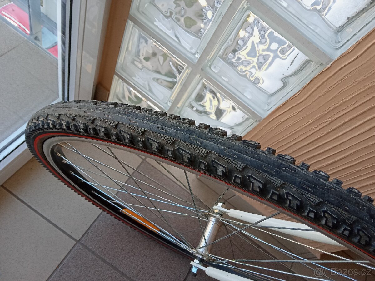 Dámské trekové kolo - 6