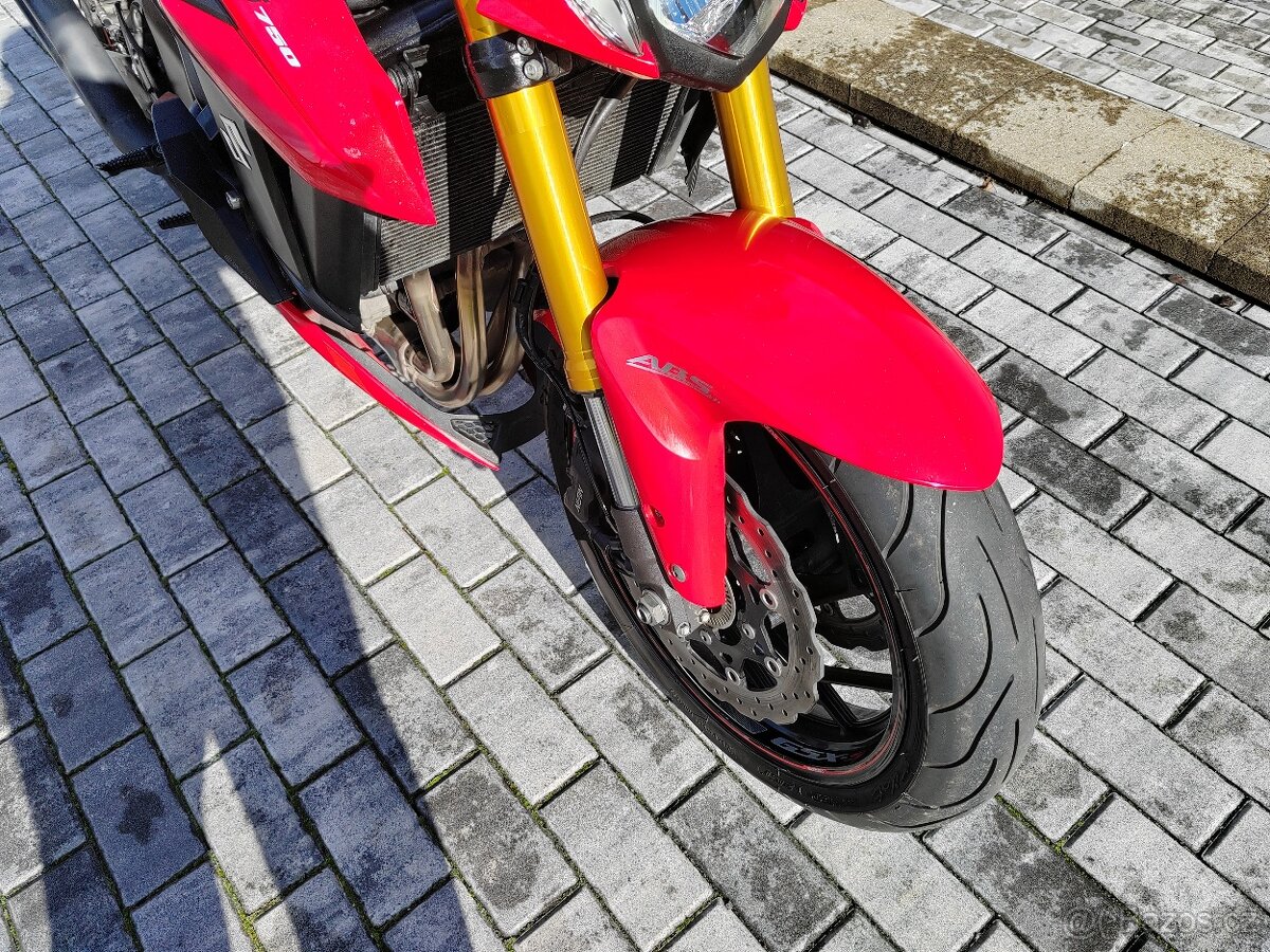 Suzuki gsx-s 750 - 6