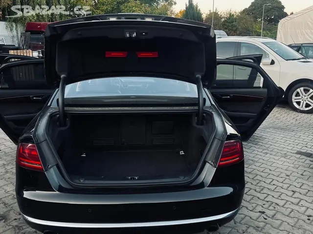 Audi A8 4,2 TDi Quattro 2011 Full LED masáže - 6
