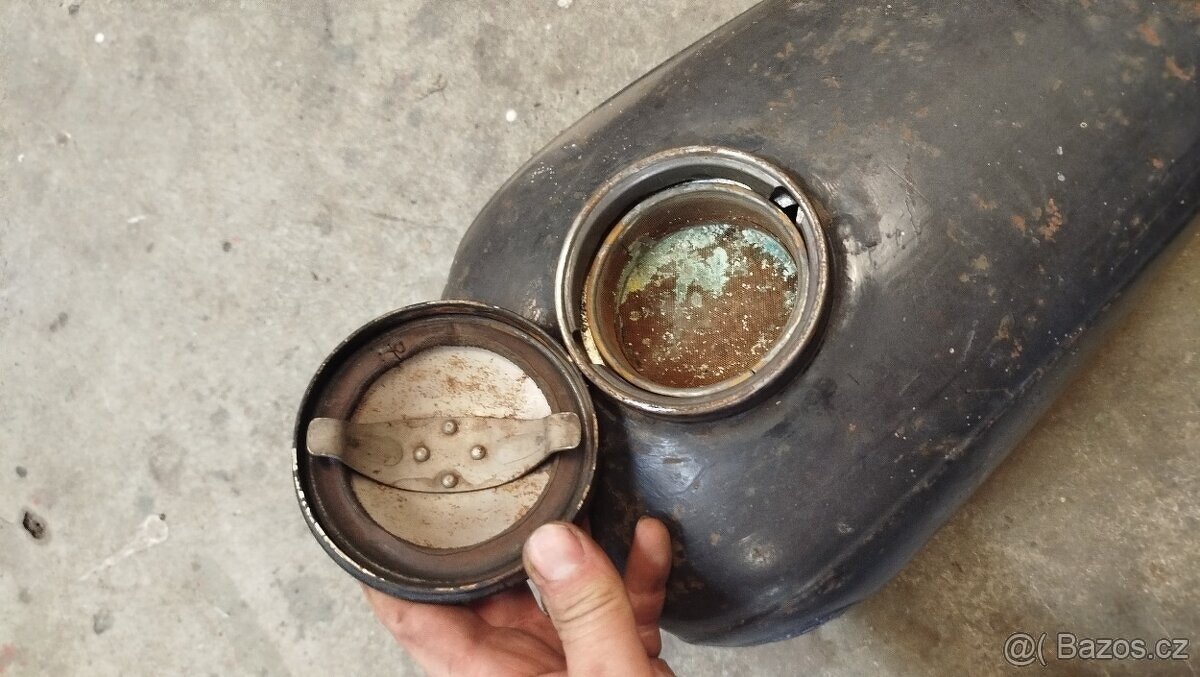 Nádrž ČZ 98, 125A - 6