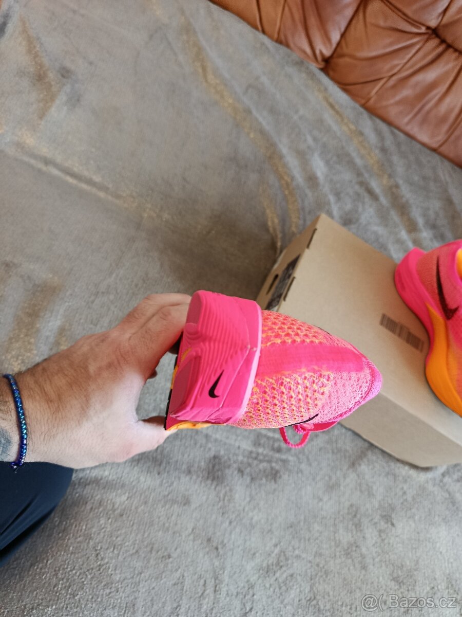 Nike Vaporfly Next%3 - 6