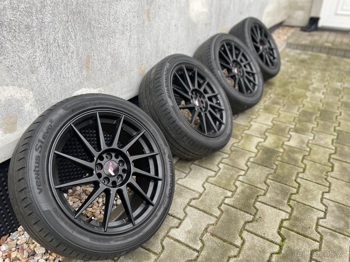 Japan Racing JR22 5x100,114 - 6