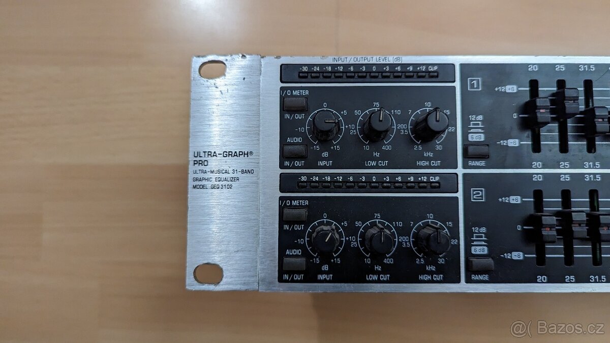 Grafický ekvalizér Behringer Ultra-Graph Pro GEQ3102 - 6