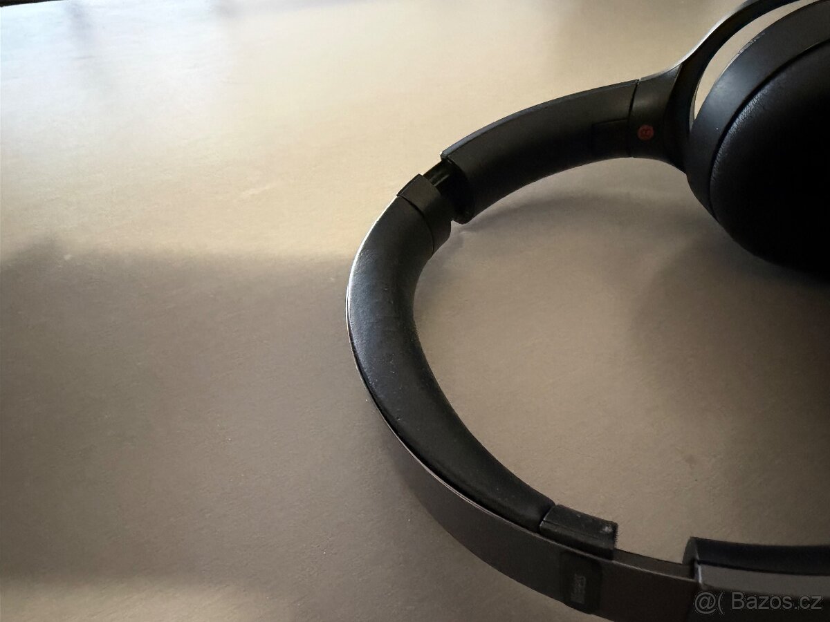 Sony WH 1000 XM2 - 6