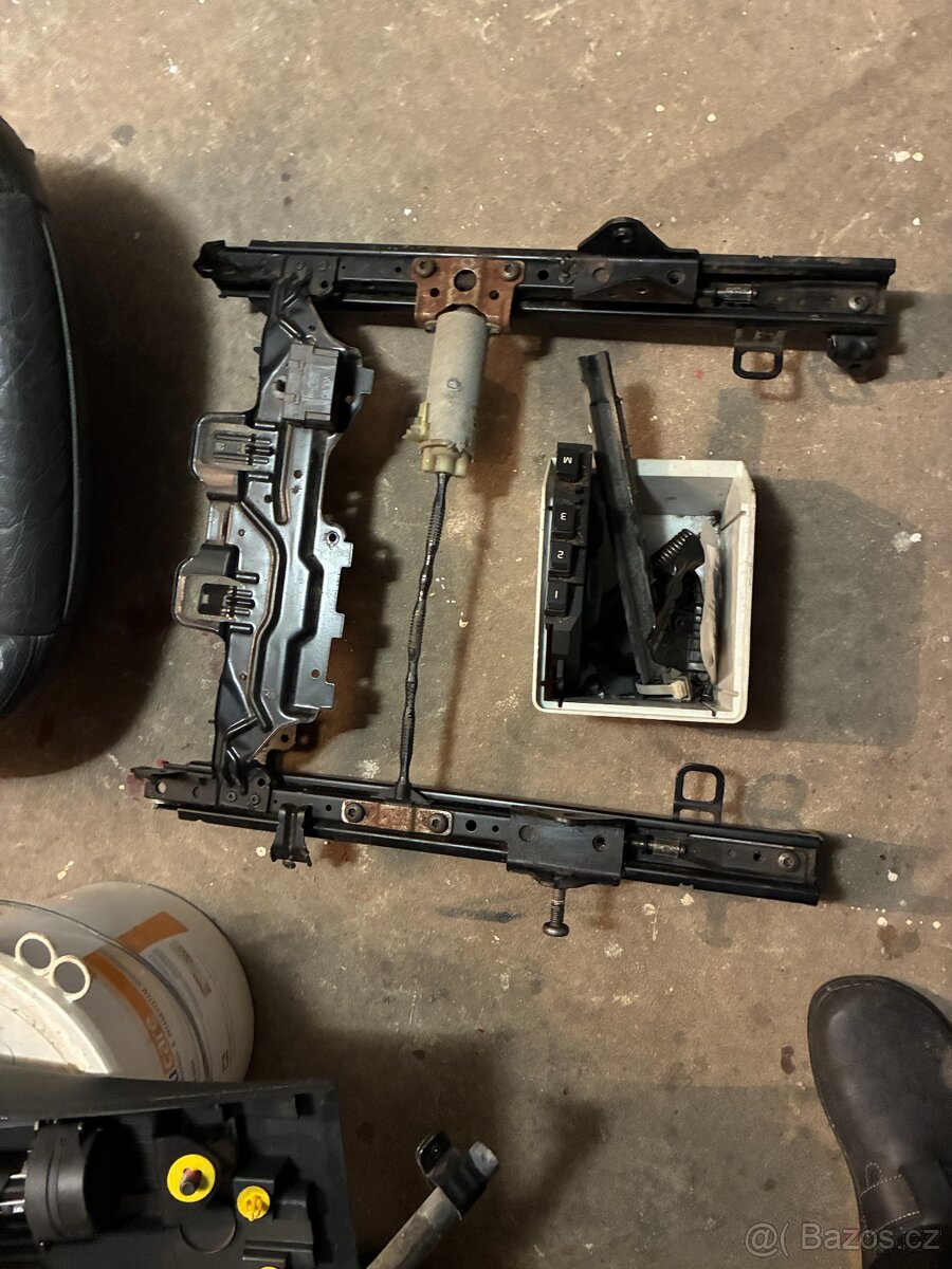 Volvo V50 LP sedačka v elektrice - 6