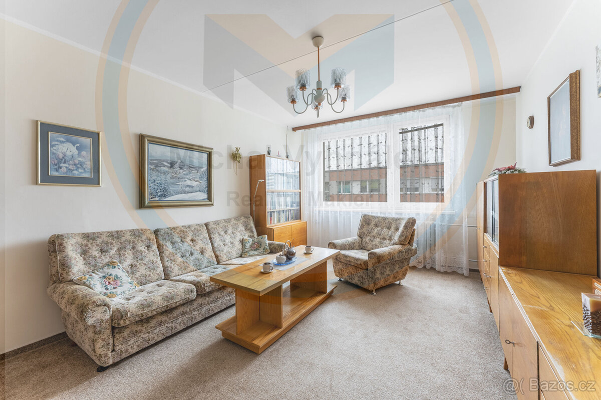 Prodej bytu 3+kk (71 m²) s lodžií a sklepem, Letovská, Praha - 6