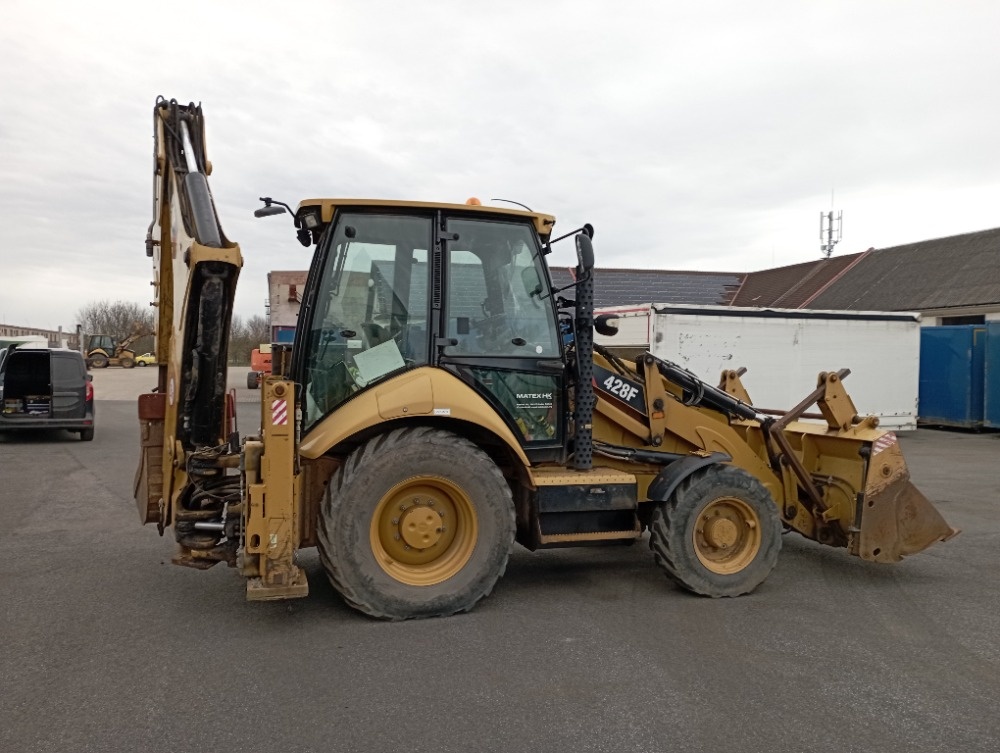 Prodám Caterpillar 428F - 6
