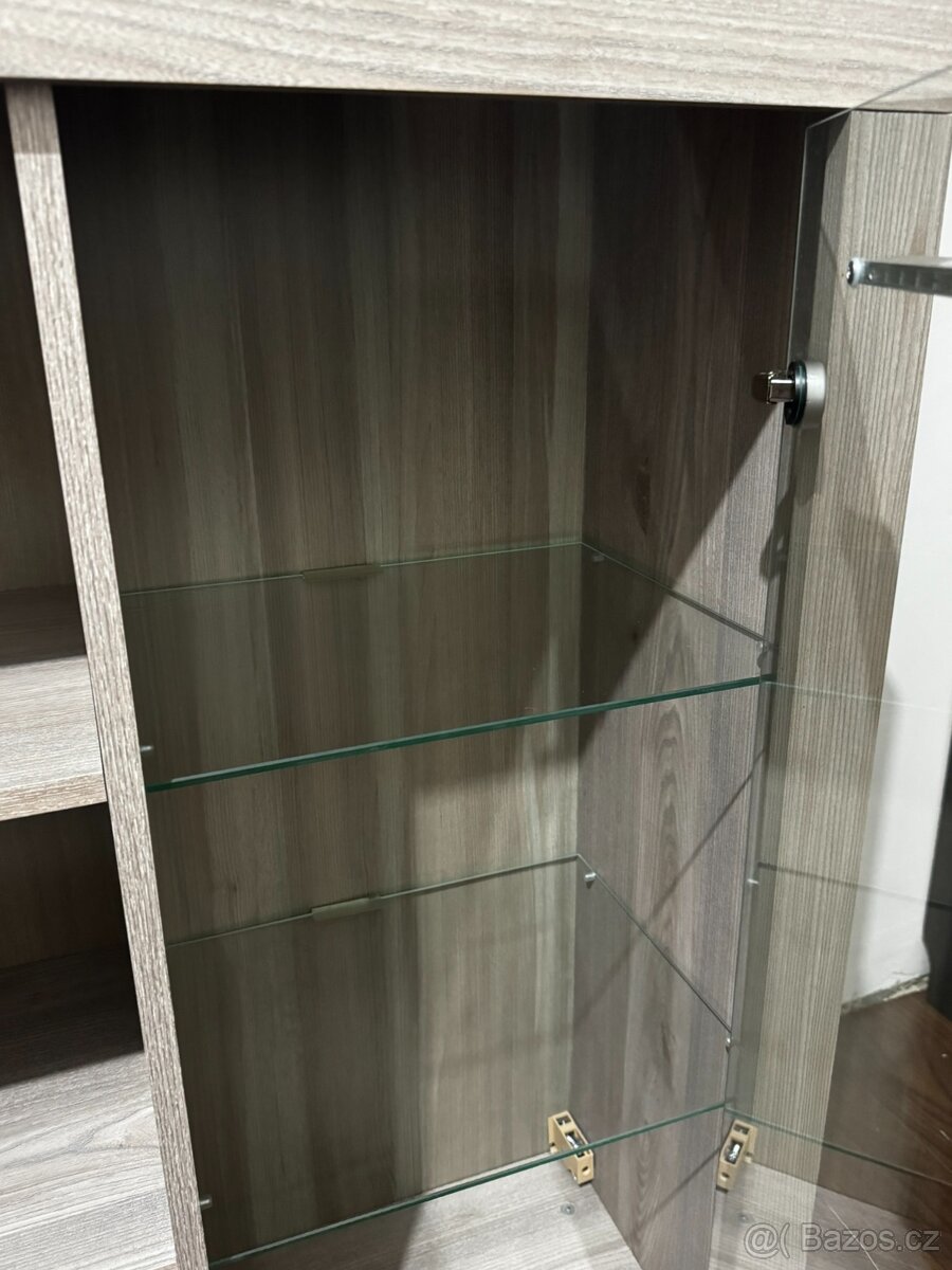 Skříně z obývací stěny - 6