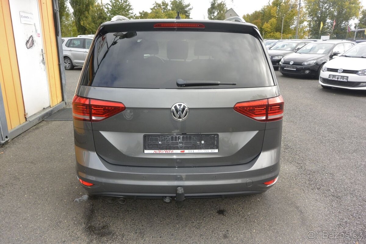 Volkswagen Touran 2.0TDi 110kW PANORAMANAVILED - 6