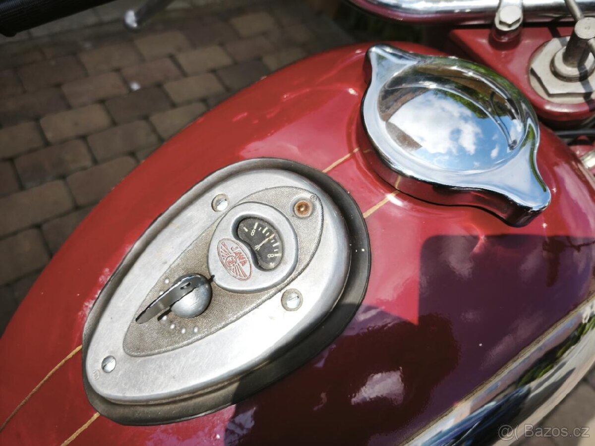 Prodám čs.sport. motocykl Jawa 350/554-Libeňák s CZ doklady - 6