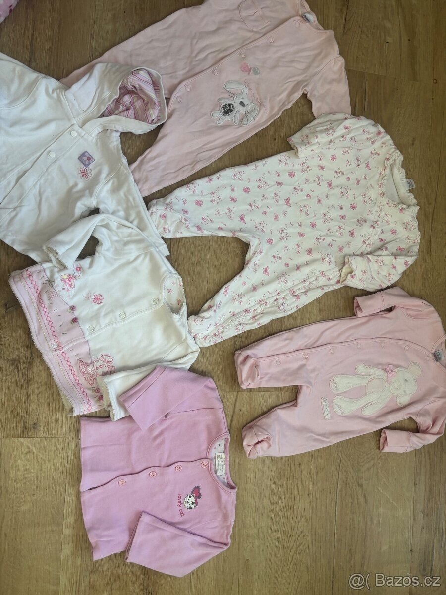 Velký balík 116ks kojeneckého oblečení na holčičku vel.50-86 - 6