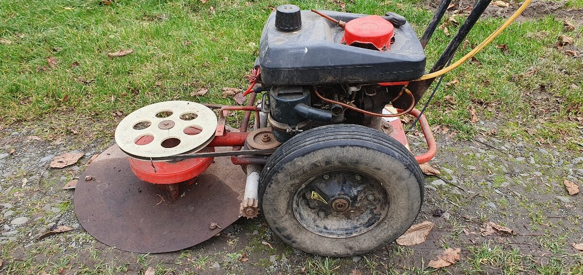 Bubnová sekačka DAKR + motor VARI - 6