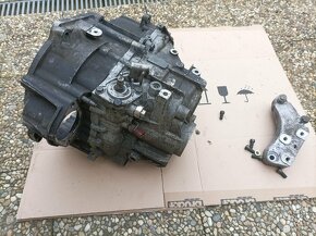 VW škoda  man. převodovka 2,0TDI 100 103 125 kW 6.st - 6