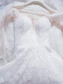 Svatební šaty XS Pronovias pc: 58.000 ,- - 6