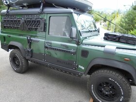 Land Rover Defender - 6