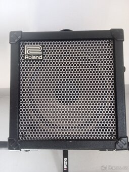 Kytarové kombo Roland Cube 60w - 6